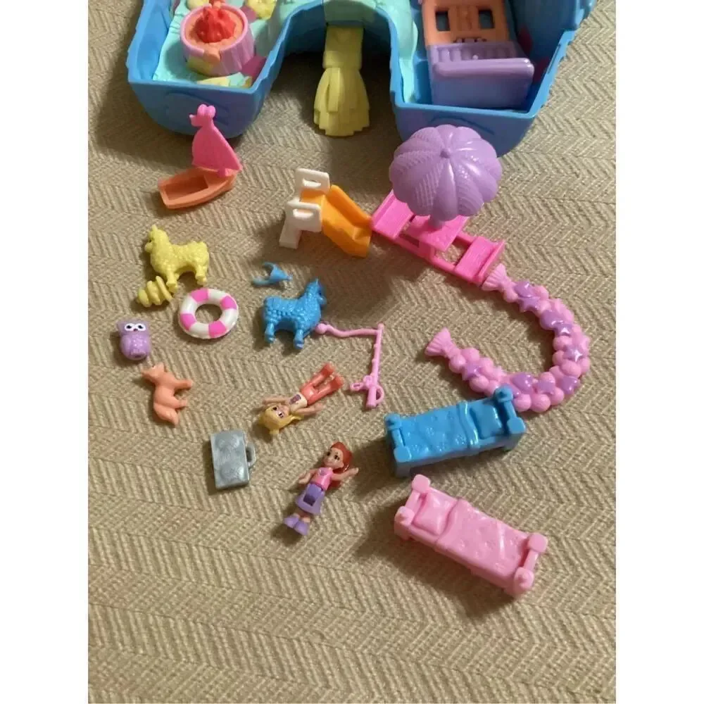 Set of 2 Polly Pocket 2-In-1 Travel Toy Playsets